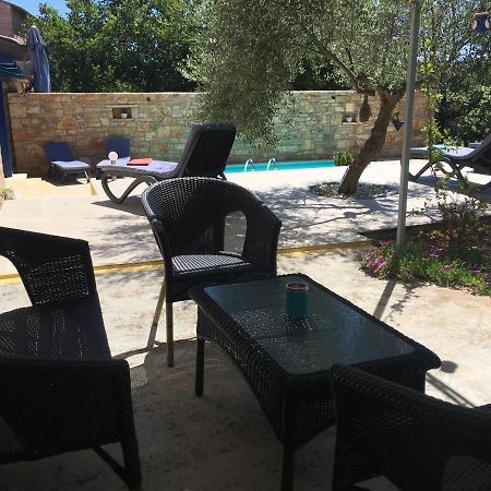 Holiday Home Ava1 With Pool & Holiday Home Ava2 With Whirlpool Baderna Extérieur photo