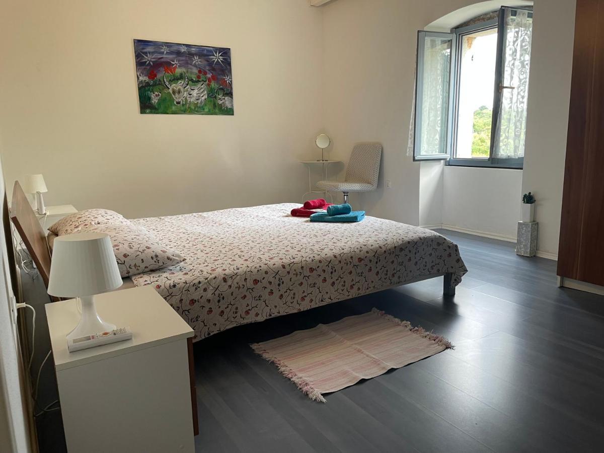 Holiday Home Ava1 With Pool & Holiday Home Ava2 With Whirlpool Baderna Extérieur photo