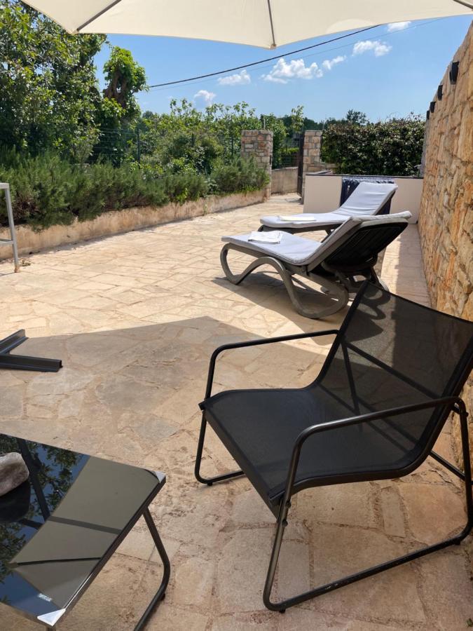Holiday Home Ava1 With Pool & Holiday Home Ava2 With Whirlpool Baderna Extérieur photo