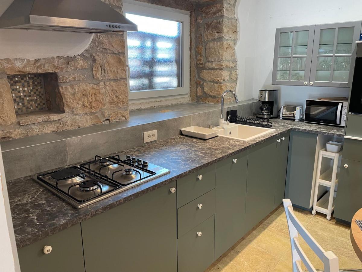 Holiday Home Ava1 With Pool & Holiday Home Ava2 With Whirlpool Baderna Extérieur photo