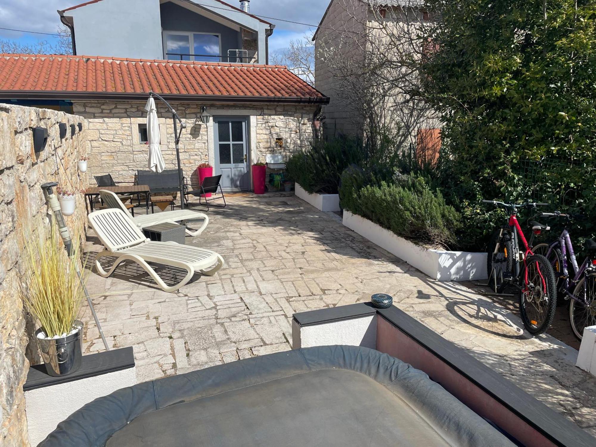 Holiday Home Ava1 With Pool & Holiday Home Ava2 With Whirlpool Baderna Extérieur photo